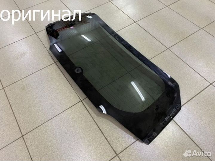 Toyota RAV4 заднее стекло в крышку багажника