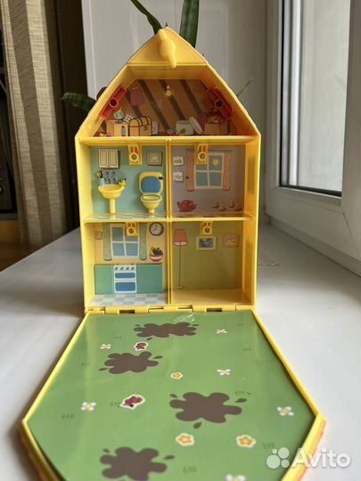 Игрушка- домик Свинки Пеппы