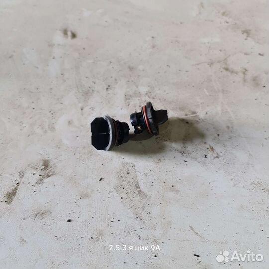 Патрон фары Mercedes w220