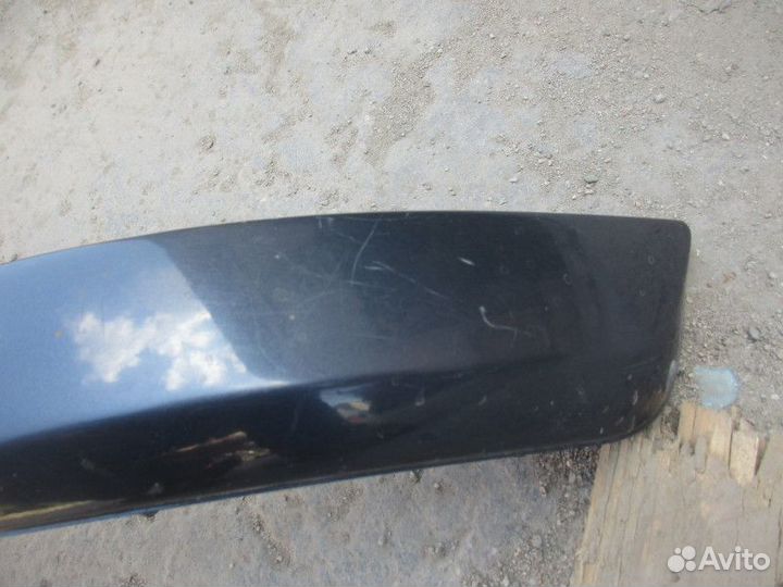 Молдинг заднего бампера правый Opel Astra H / Fami