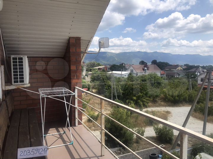 Дом 100 м² на участке 6,3 сот.