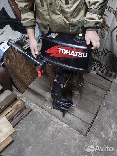 Продам лодочный комплек, Тохатсу 5