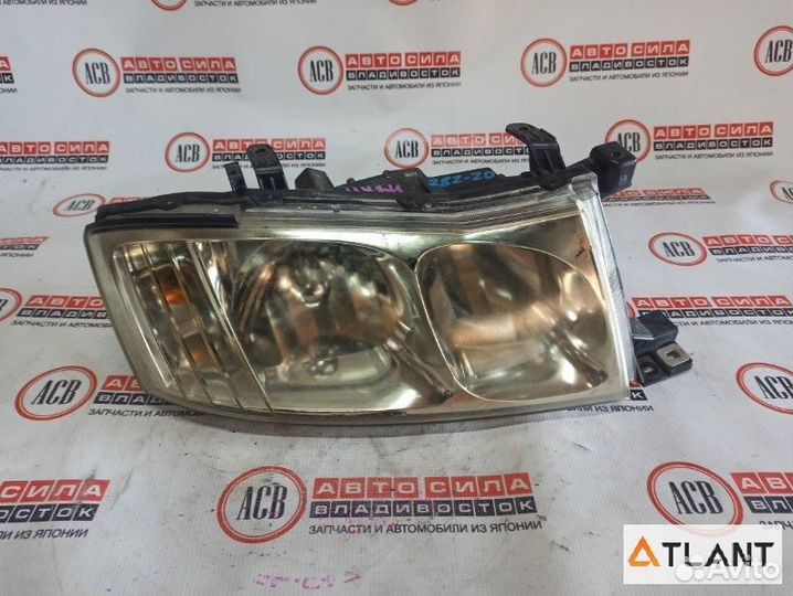 Фара правая nissan cedric