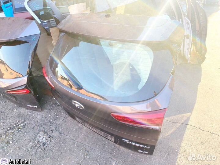 Дверь багажника Xендэ Туссан 3 б/у