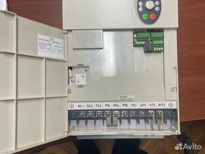 Toshiba transistor invertor VFS11-4150PL-WN