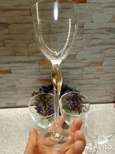 Бокалы и фужеры хрустальные