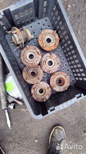 Ступица задняя lancer 9