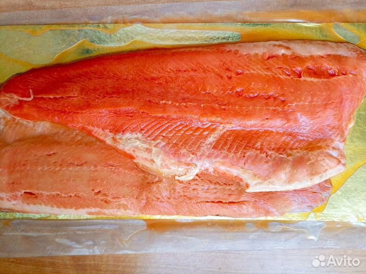 Филe Форели на кoже, без кости, свежемoрoженная