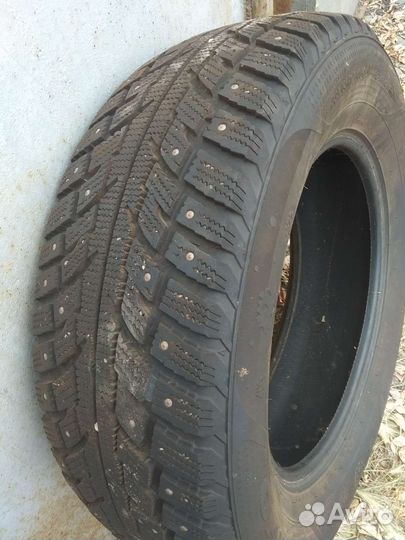 Kumho 975 235/65 R17