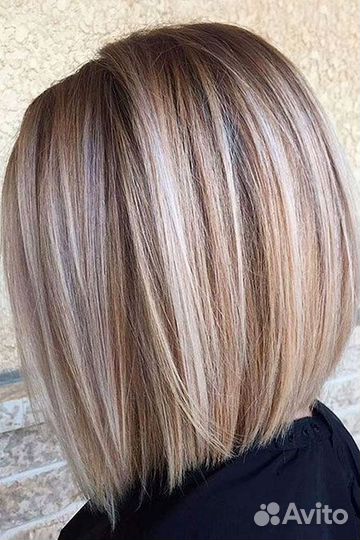 Модель на женсую стрижку к мастеру со стажем