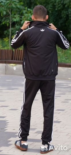 Спортивный костюм мужской adidas