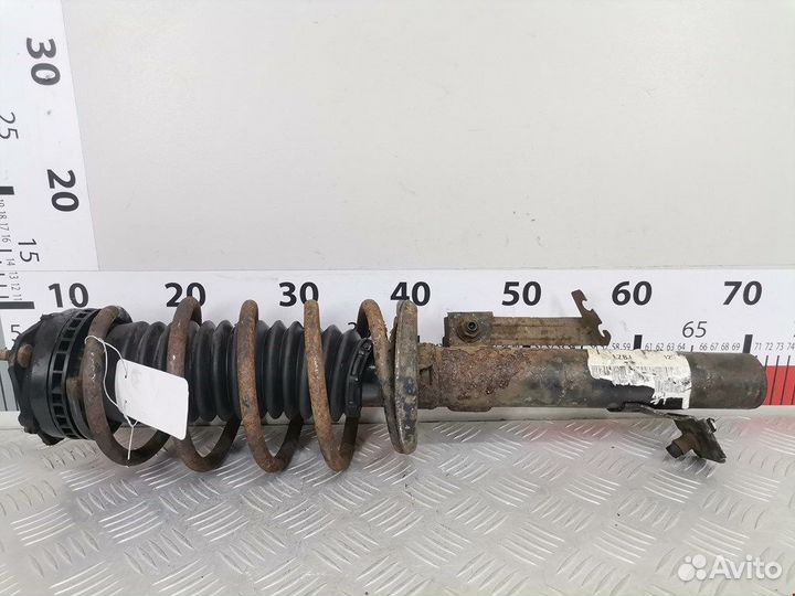 Стойка для Ford Fiesta 5