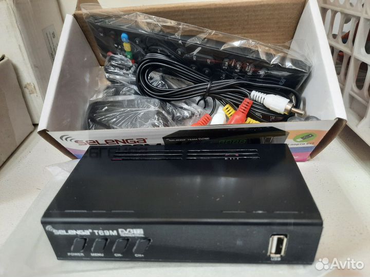 Тв приставка DVB-T2 Selenga T69M