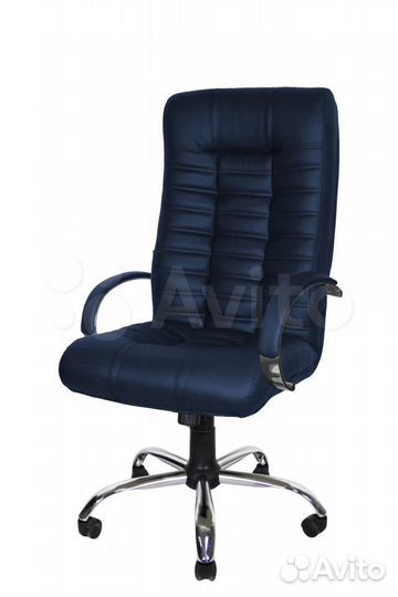 Офисное кресло