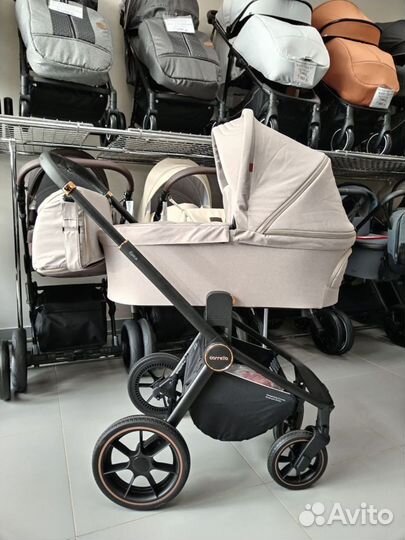 Коляска Carrello Epica 3 в 1