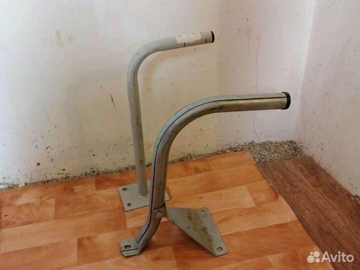 Кронштейн настенный