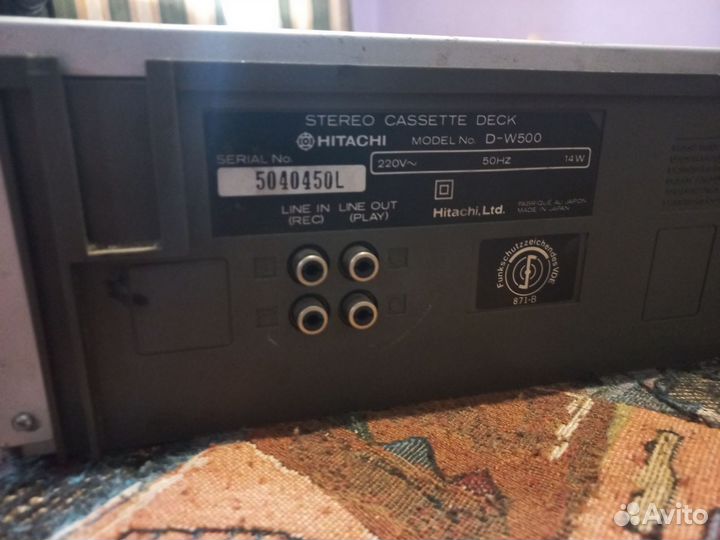 Кассетная дека hitachi