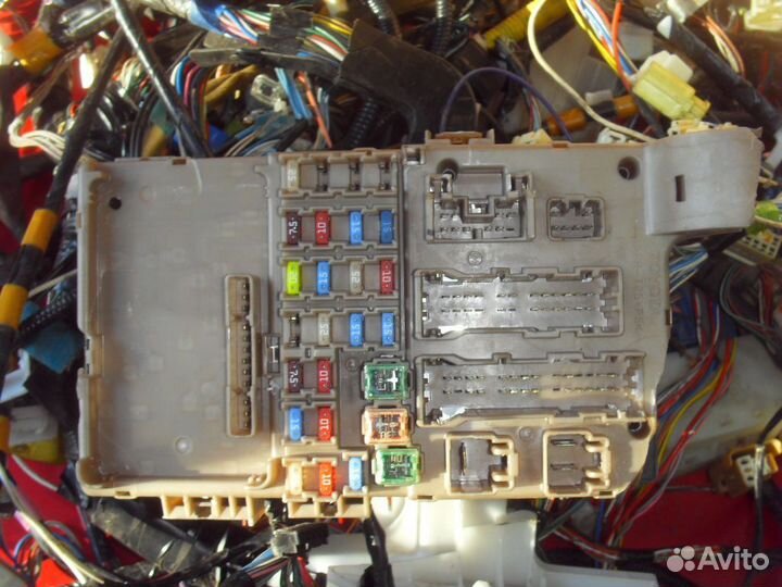 Проводка салонная Toyota Corolla E12 2001-2007