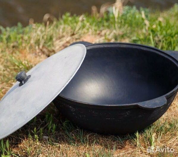 Казан чугунный 16л (круглое дно)