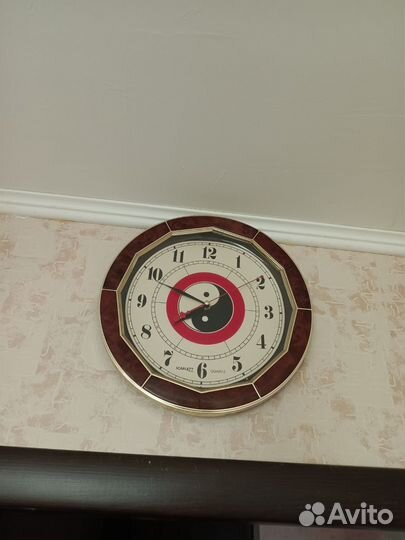 Настенные часы