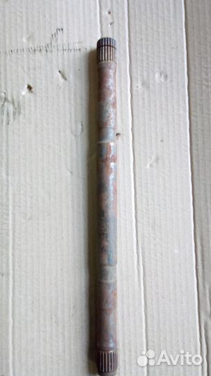 Ось на автомобиль заз1102 Таврия, левая