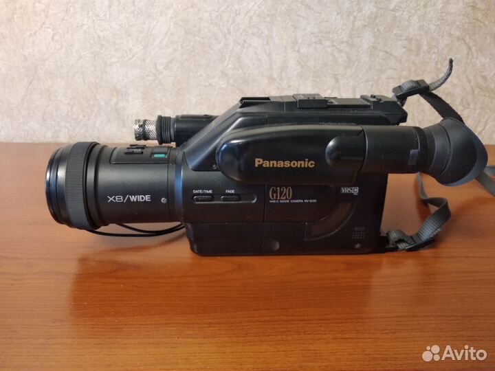 Видеокамера Panasonic G-120 VHS-C