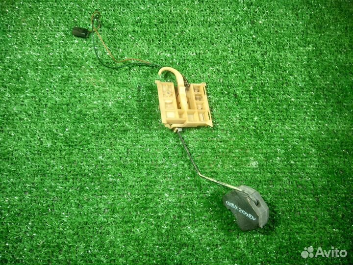 Датчик уровня топлива Opel Vectra B