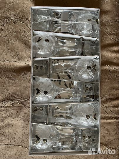 Хрустальные бокалы