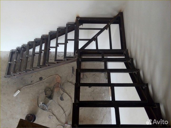 Лестница металлическая