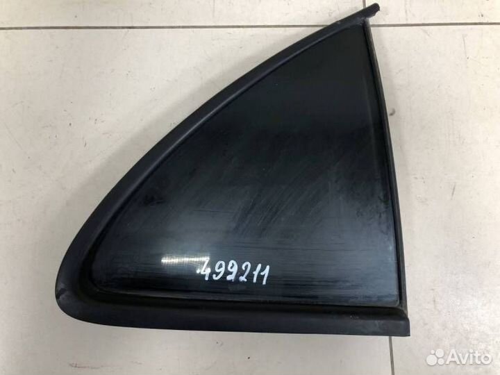 Стекло двери задней правой форточка Nissan Almera