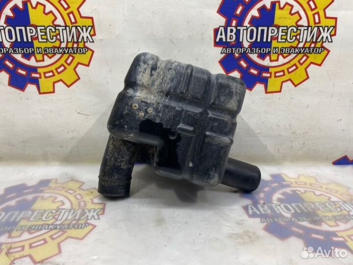 Корпус воздушного фильтра Daewoo Nexia N150 1.6