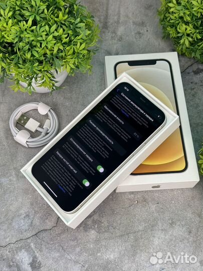 iPhone 12, 64 ГБ