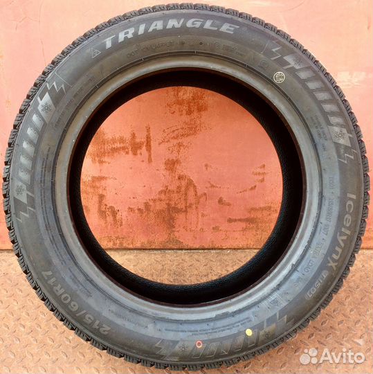 Triangle IcelynX TI501 215/60 R17 100T