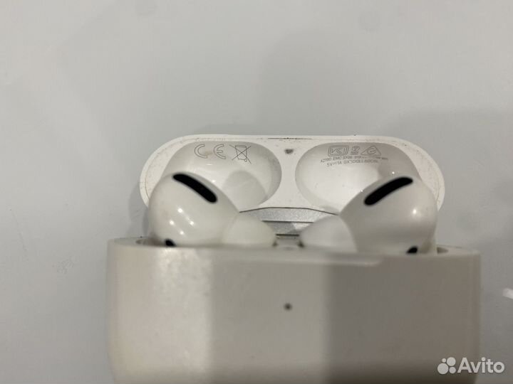 Apple airpods pro