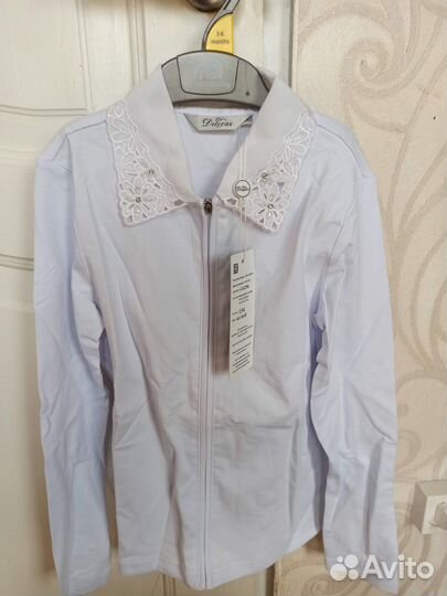 Блузки школьные белые Размер 128 и 134