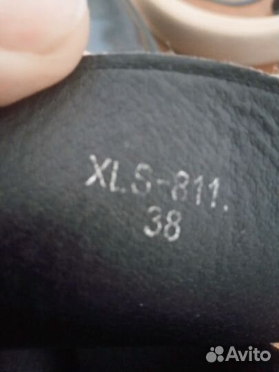 Ботинки демисезонные женские 37р-р