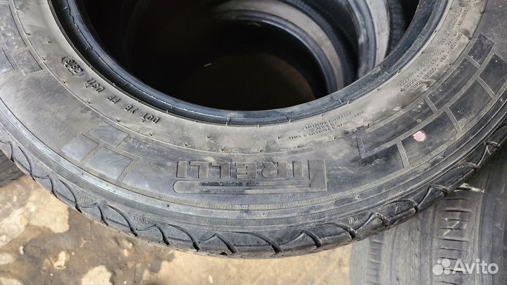 Pirelli Chrono 2 215/65 R15C 104T