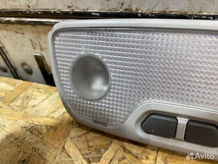 Плафон подсветки салона Volvo S40 седан 2.0 2004