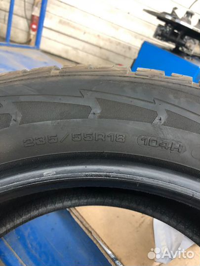 Goodyear UltraGrip 8 Performance 235/55 R18 104H