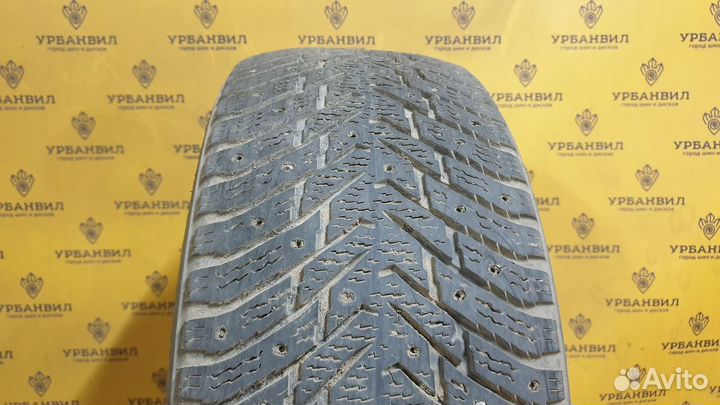 Nokian Tyres Hakkapeliitta 8 215/55 R17 98T