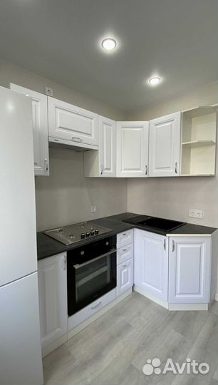 Кухонный гарнитур новый