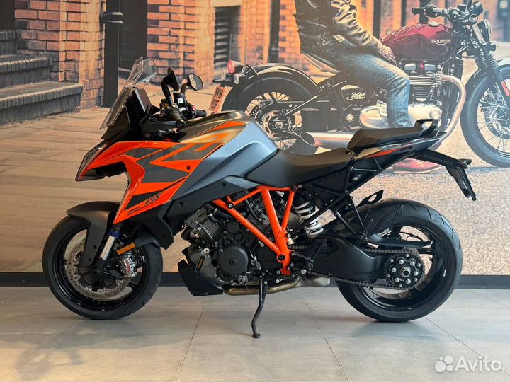 KTM 1290 super duke GT