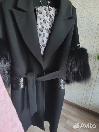 Продам пальто женское