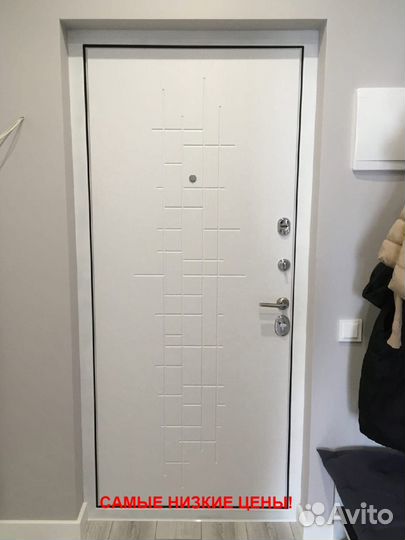 Толстая входная дверь с отличной шумоизоляцией