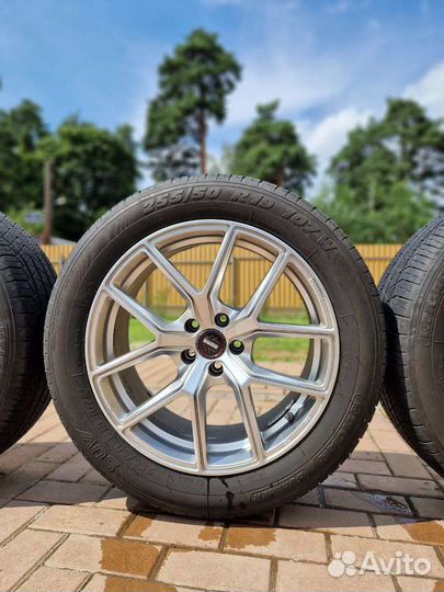 BMW X3 G01 R19 Momo комплект колёс