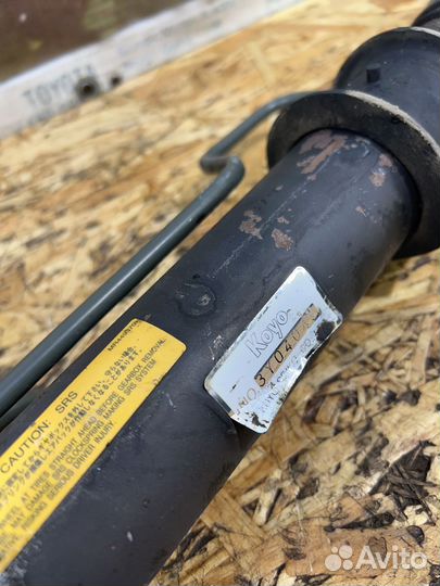 Рулевая рейка орига Мицубиси Паджеро 3 V70