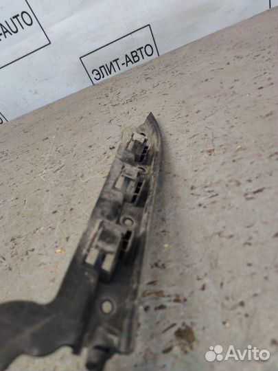 Кронштейн бампера задний левый Porsche Cayenne 957