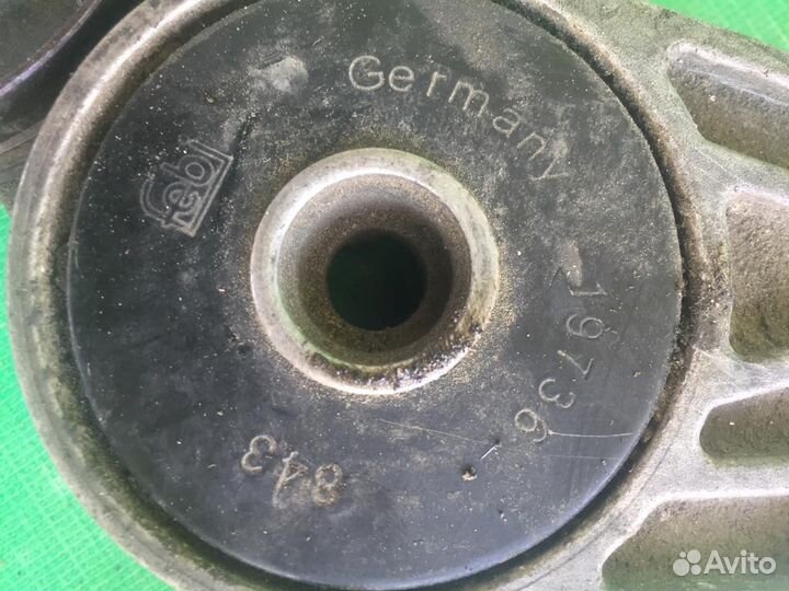 Натяжитель (ролик) Audi Volkswagen