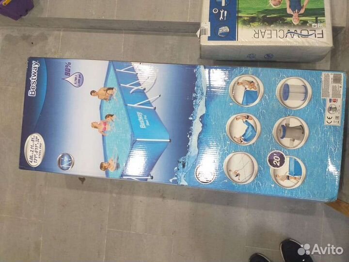 Каркасный бассейн intex