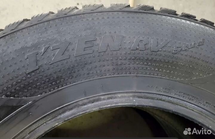 Kumho I'Zen RV Stud KC16 265/65 R17